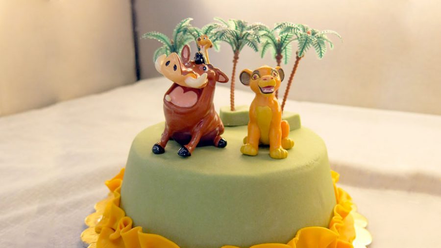 Torta di compleanno in pasta di zucchero - Timon e Piumba
